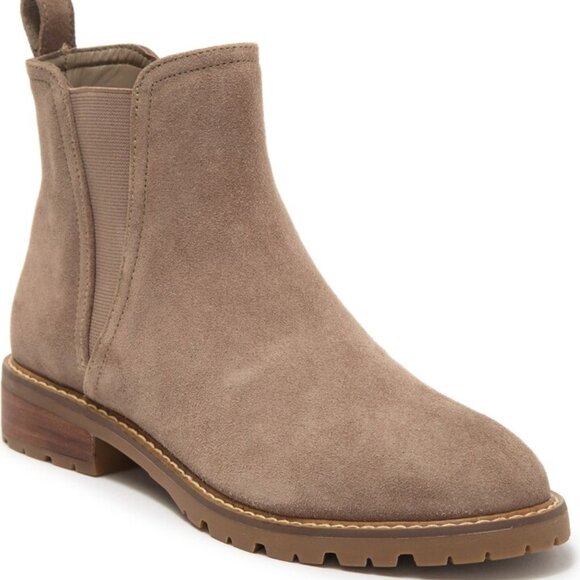 Steve Madden Jaffa Lug Sole Chelsea Boot Size 8.5 New - Picture 1 of 8